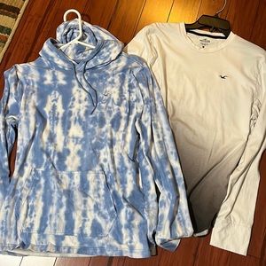 Bundle of two Hollister long sleeve tee shirts